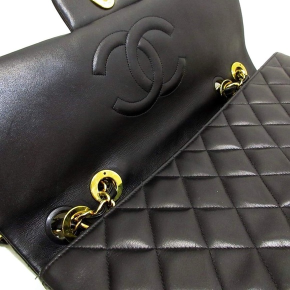 Authentic CHANEL JUMBO MAXI lambskin classic single flap crossbody - Picture 12 of 14